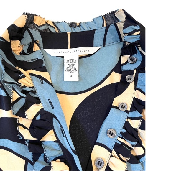 DIANE VON FURSTENBERG Print Dress - Picture 5 of 5